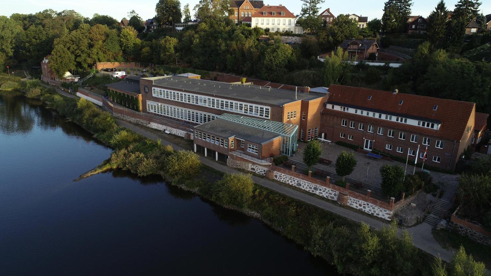 Jugendherberge Lauenburg Zuendholzfabrik Exterior foto